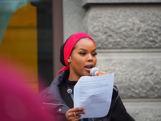 Amnestys logotype DIGITALA INFOTRÄFFAR