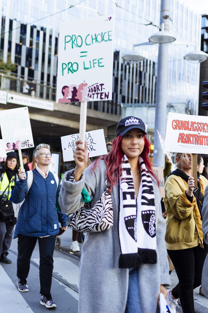 Gå med i en Amnestygrupp